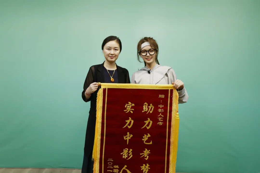 表演藝考朗誦環節應該怎么準備