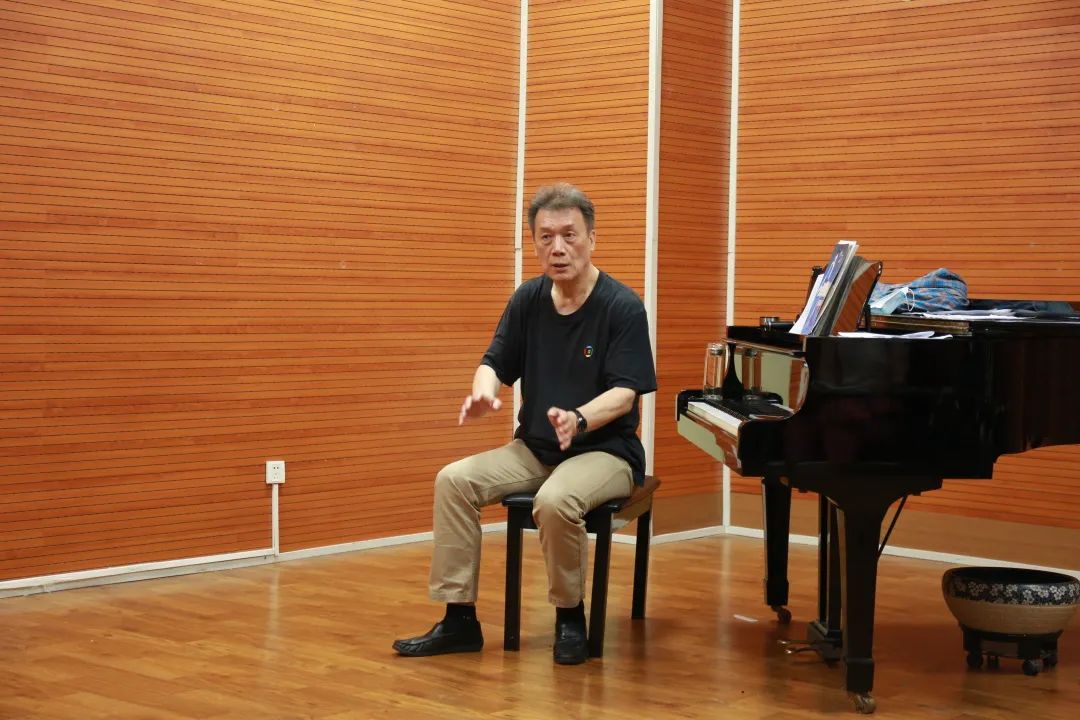 怎么訓(xùn)練視唱練耳中的單音