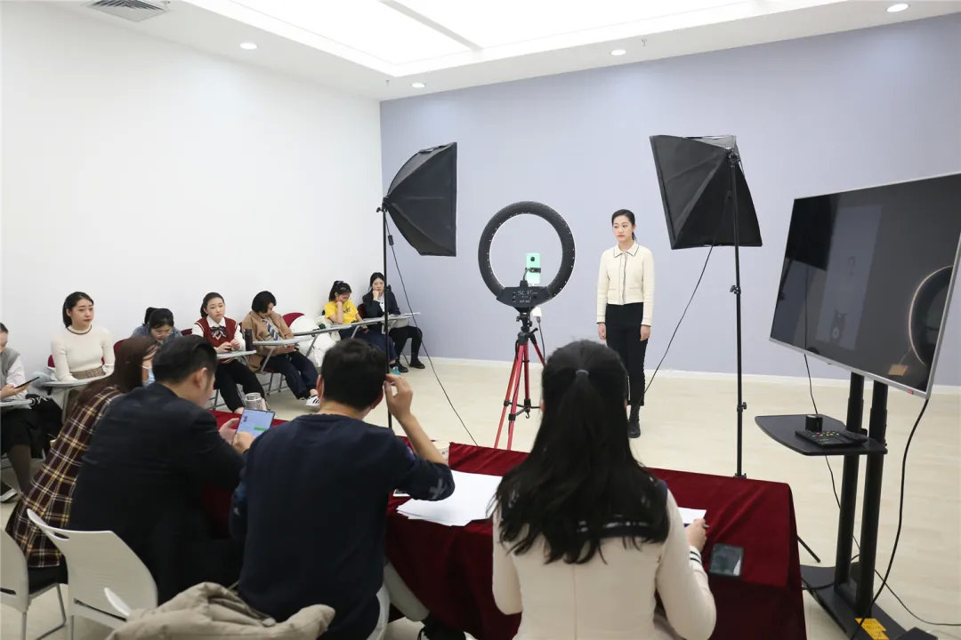 表演藝考中如何說好臺詞